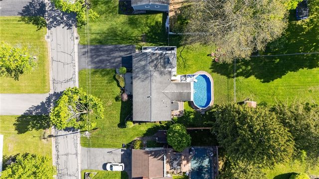 11 Aldrich Drive, Palmyra, NY 14522