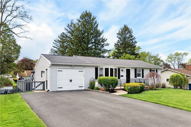 11 Aldrich Drive, Palmyra, NY 14522