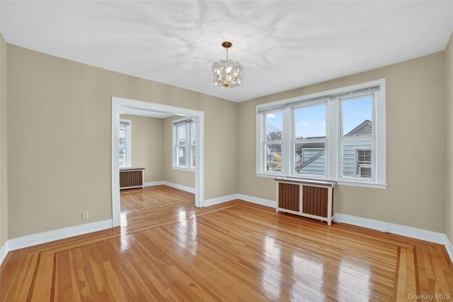 47 Rossiter Avenue, Yonkers, NY 10701