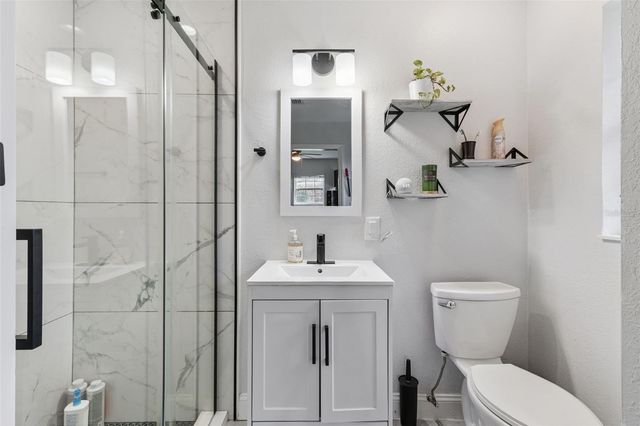 3010 CARMIA DRIVE, Orlando, FL 32806