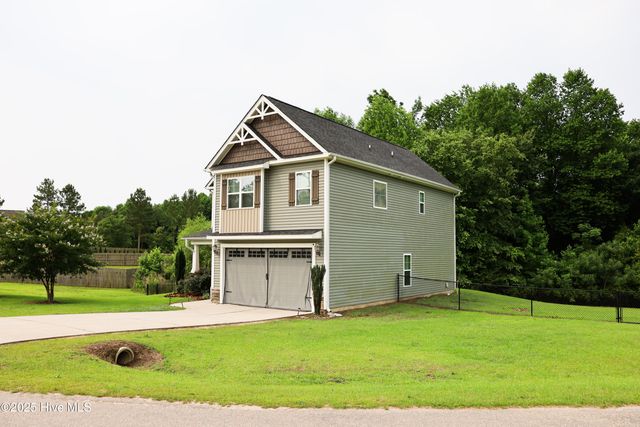 103 Stafford Drive, Pikeville, NC 27863