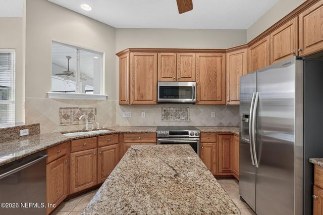 173 BELMONT Drive, St. Johns, FL 32259