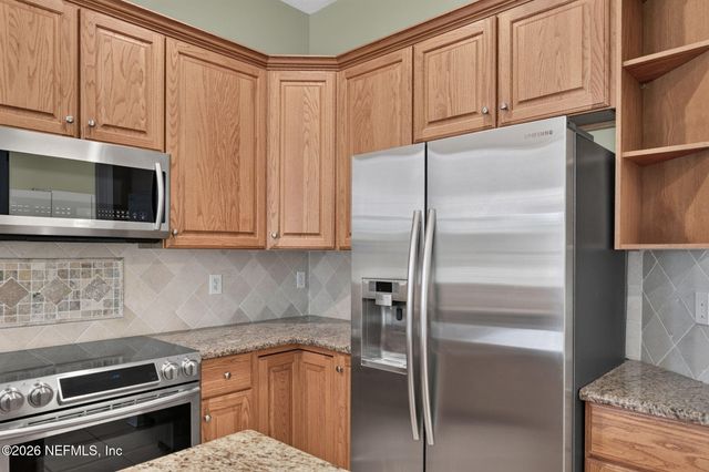 173 BELMONT Drive, St. Johns, FL 32259