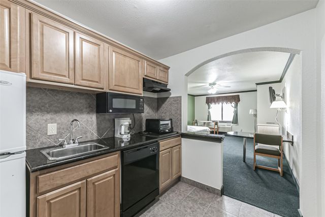 1025 Swanson Street 212, Houston, TX 77030