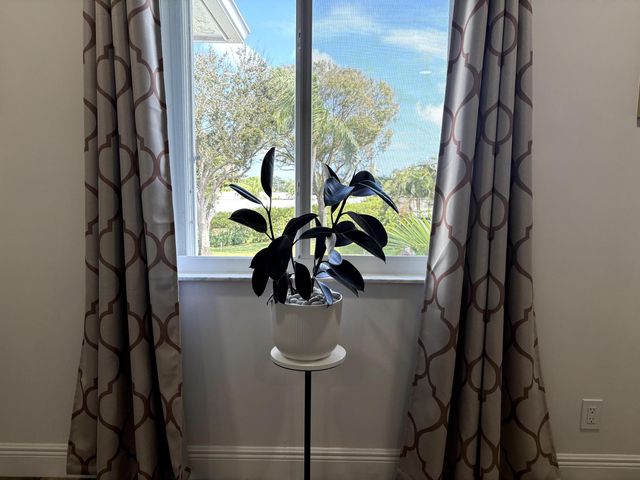 2825 SW 13th Street 204, Delray Beach, FL 33445