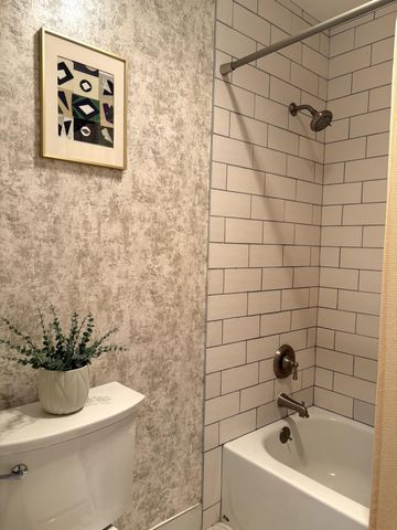 2825 SW 13th Street 204, Delray Beach, FL 33445