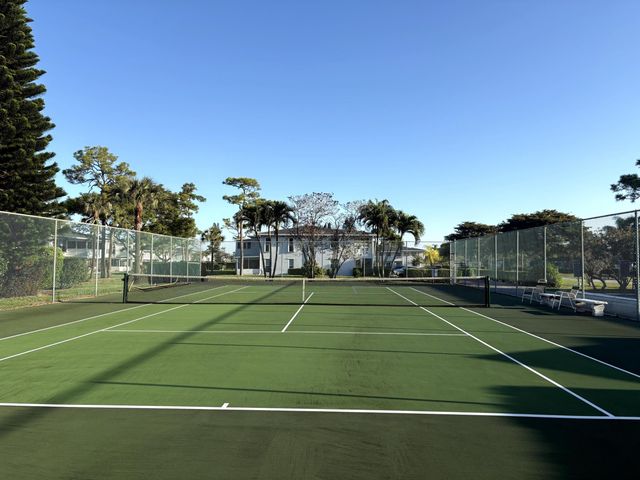 2825 SW 13th Street 204, Delray Beach, FL 33445