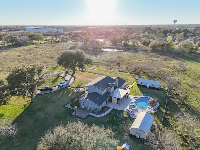 43910 Highway 290 Business, Prairie View, TX 77484