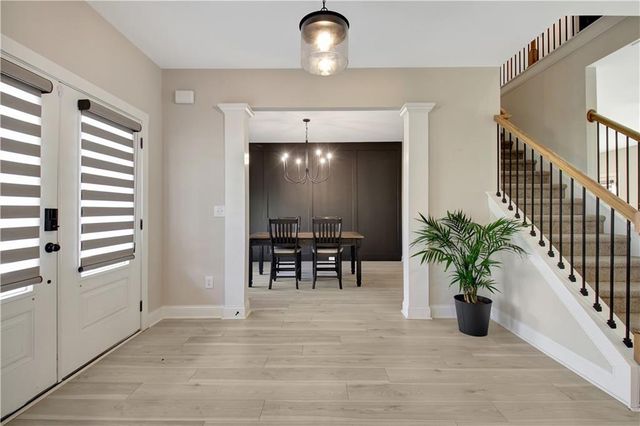 24 Deer Creek Court, Moreland, GA 30259