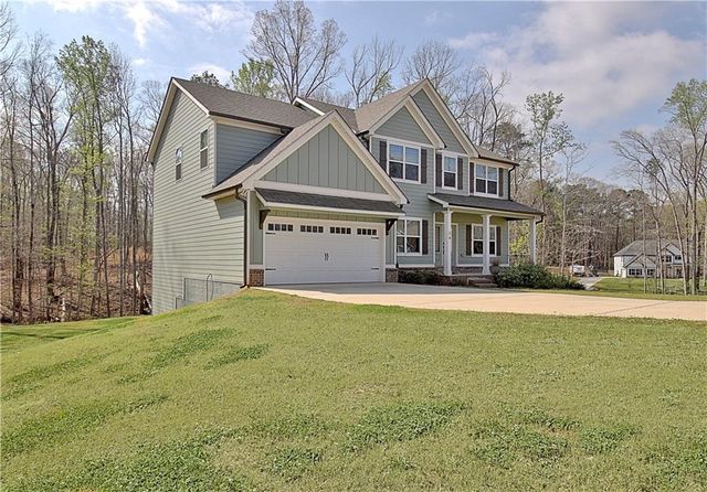 24 Deer Creek Court, Moreland, GA 30259