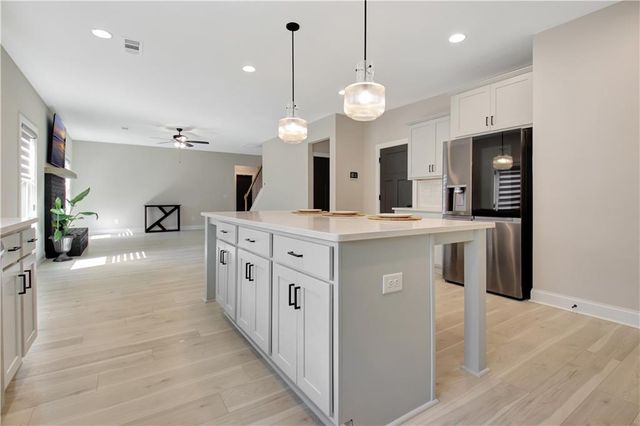 24 Deer Creek Court, Moreland, GA 30259