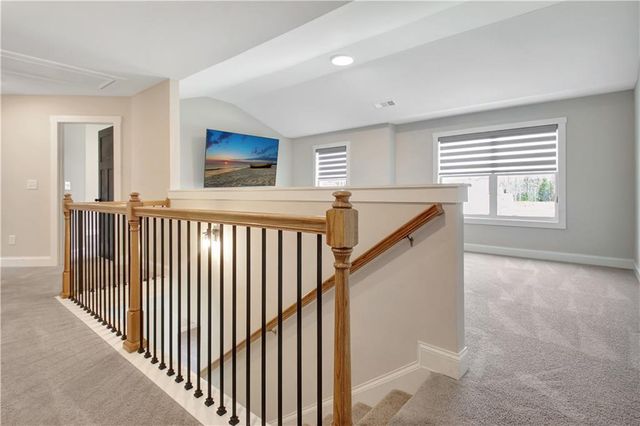 24 Deer Creek Court, Moreland, GA 30259
