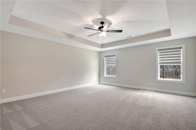 24 Deer Creek Court, Moreland, GA 30259