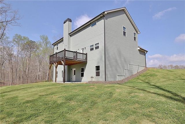 24 Deer Creek Court, Moreland, GA 30259