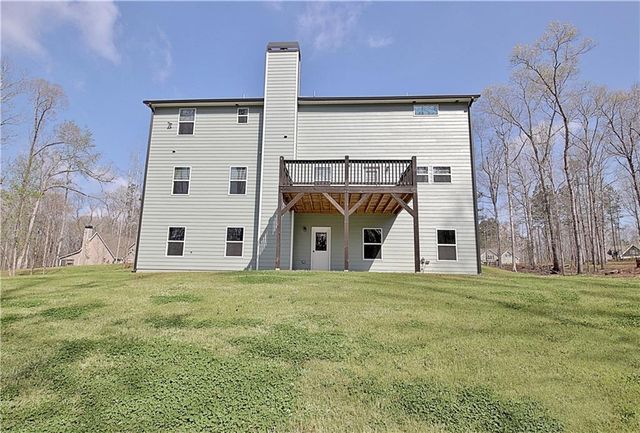 24 Deer Creek Court, Moreland, GA 30259