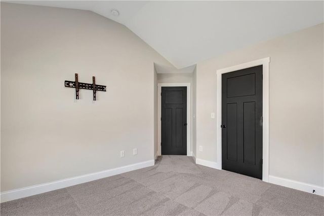 24 Deer Creek Court, Moreland, GA 30259