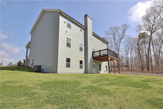 24 Deer Creek Court, Moreland, GA 30259
