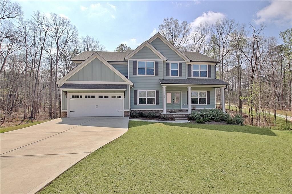24 Deer Creek Court, Moreland, GA 30259