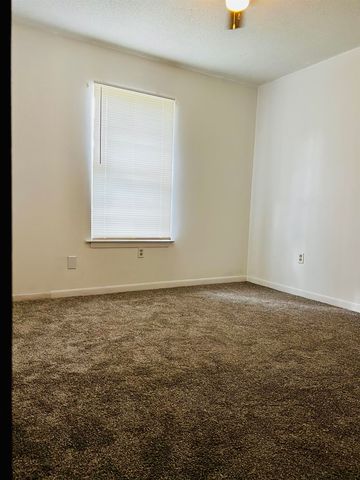 501 Coleman St, Hallsville, TX 75650