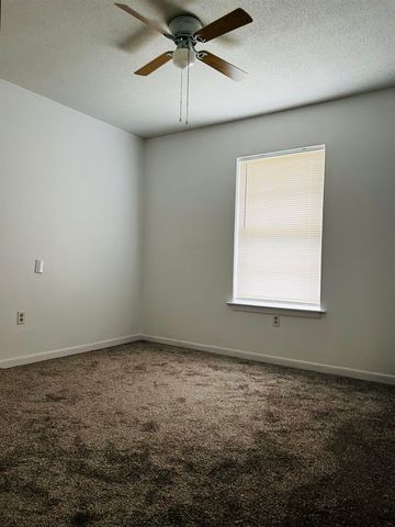 501 Coleman St, Hallsville, TX 75650