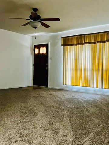 501 Coleman St, Hallsville, TX 75650