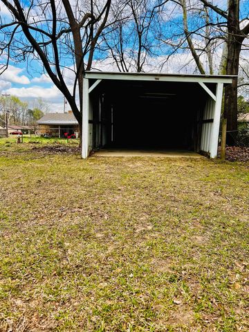 501 Coleman St, Hallsville, TX 75650