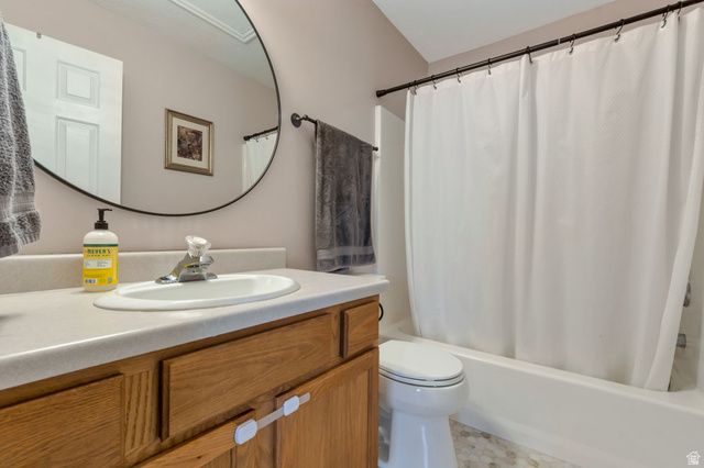 6687 S PINES POINT WAY, West Jordan, UT 84084