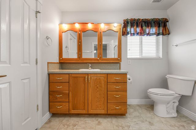 2474 N DORCHESTER AVE, Harrisville, UT 84414