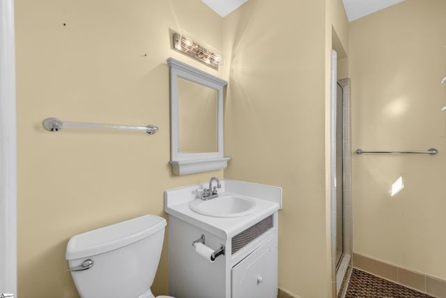 227 Eastbourne Road, Greenville, SC 29611