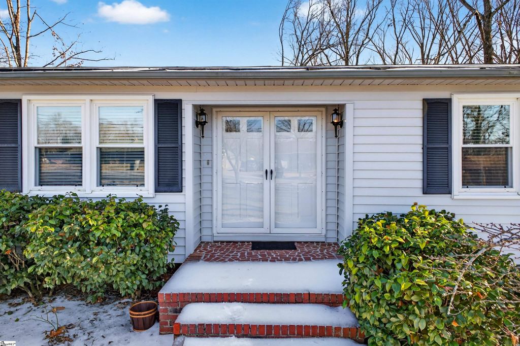 227 Eastbourne Road, Greenville, SC 29611