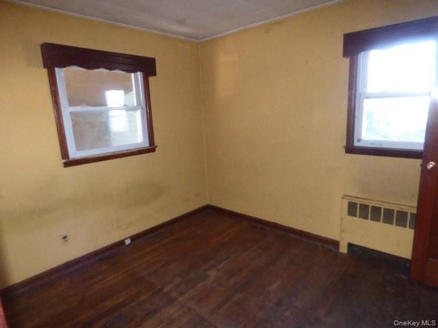 35 Gardner Avenue, Hicksville, NY 11801