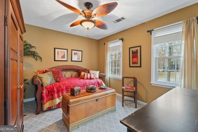 5200 Bedwood Way, Douglasville, GA 30135