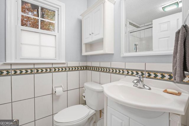 5200 Bedwood Way, Douglasville, GA 30135