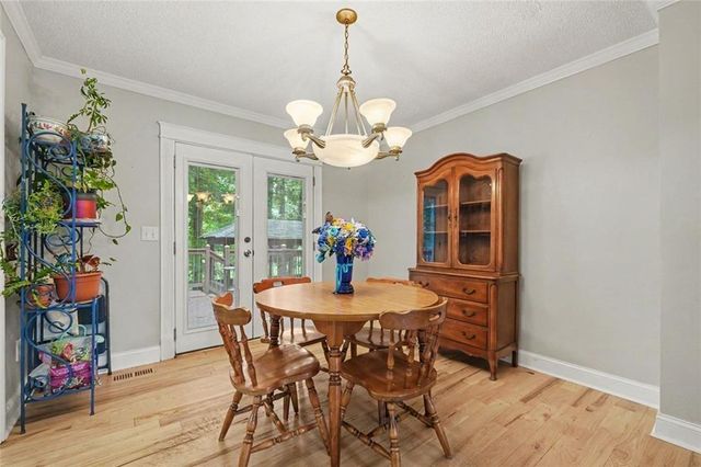 996 Miles Court, Powder Springs, GA 30127