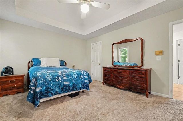 996 Miles Court, Powder Springs, GA 30127