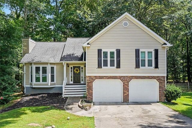 996 Miles Court, Powder Springs, GA 30127