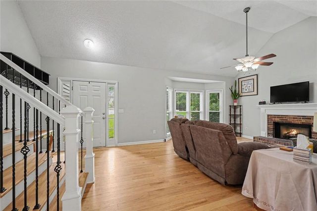 996 Miles Court, Powder Springs, GA 30127