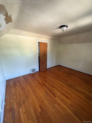 9931 Cascade Street, Detroit, MI 48204
