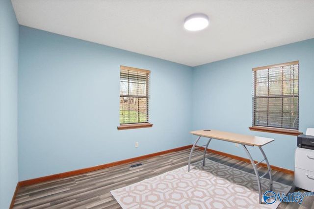 1450 Marks Drive NW, Hartselle, AL 35640