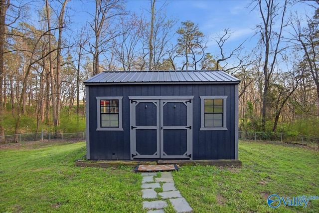 1450 Marks Drive NW, Hartselle, AL 35640