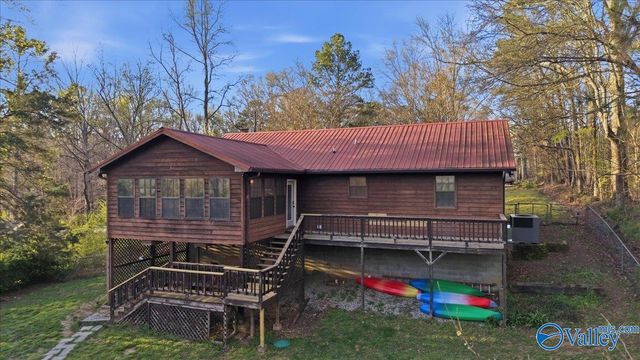 1450 Marks Drive NW, Hartselle, AL 35640