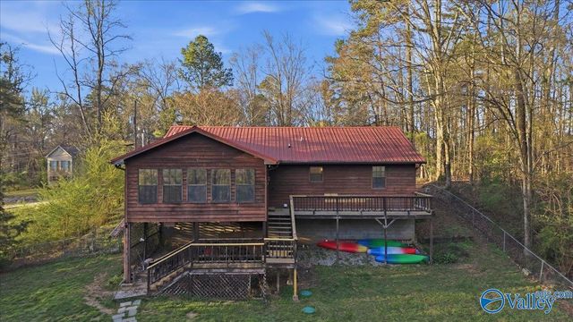 1450 Marks Drive NW, Hartselle, AL 35640