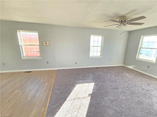 905 Hunt Street, Burlington, NC 27217