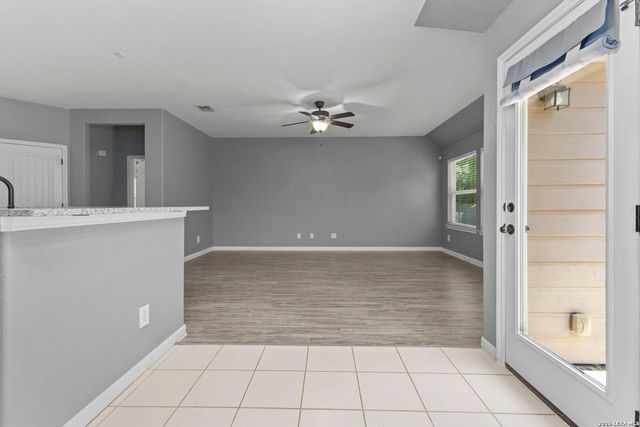 369 DERBY DR, Boerne, TX 78006