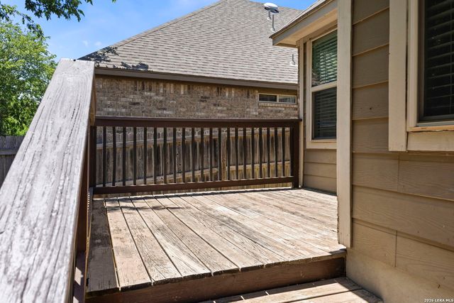 369 DERBY DR, Boerne, TX 78006
