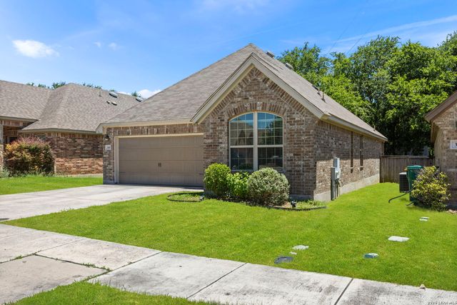 369 DERBY DR, Boerne, TX 78006