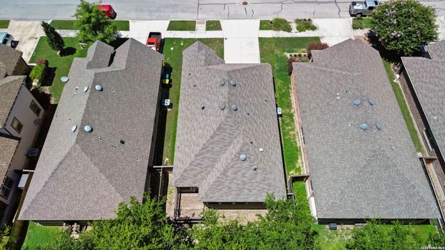 369 DERBY DR, Boerne, TX 78006