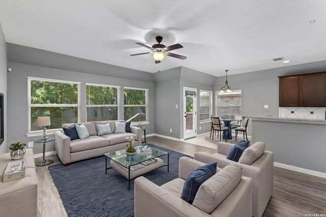 369 DERBY DR, Boerne, TX 78006