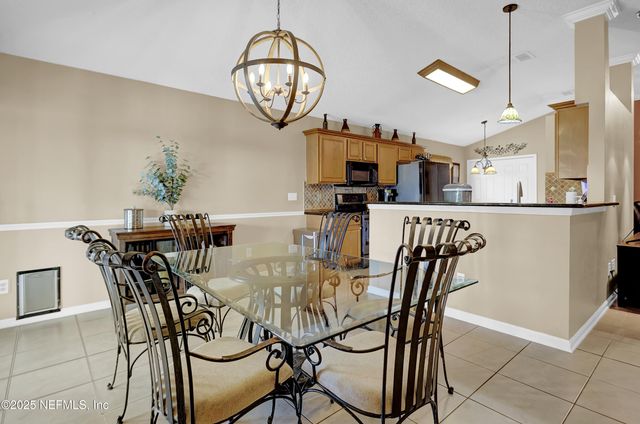 1695 NORTHGLEN Circle, Middleburg, FL 32068