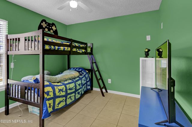 1695 NORTHGLEN Circle, Middleburg, FL 32068